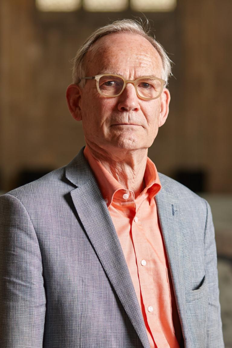 dr. Peter Jan (Péjé) Knegtmans